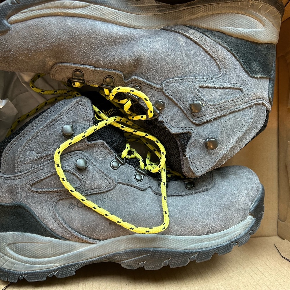 Columbia Gray Boots with Yellow Accents